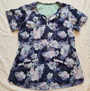 Floral Print Scrub Top